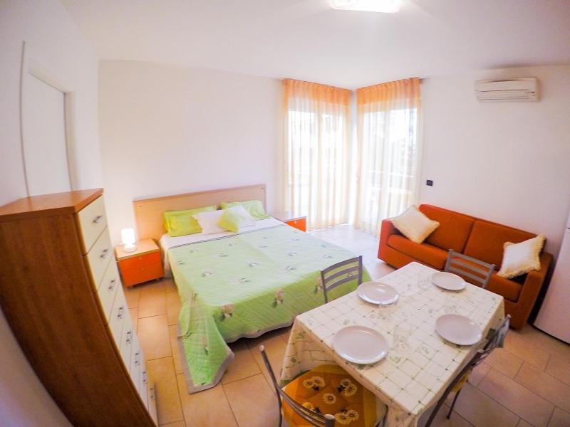 Villa Maria Monolocale - Agenzia Cocal - image 1