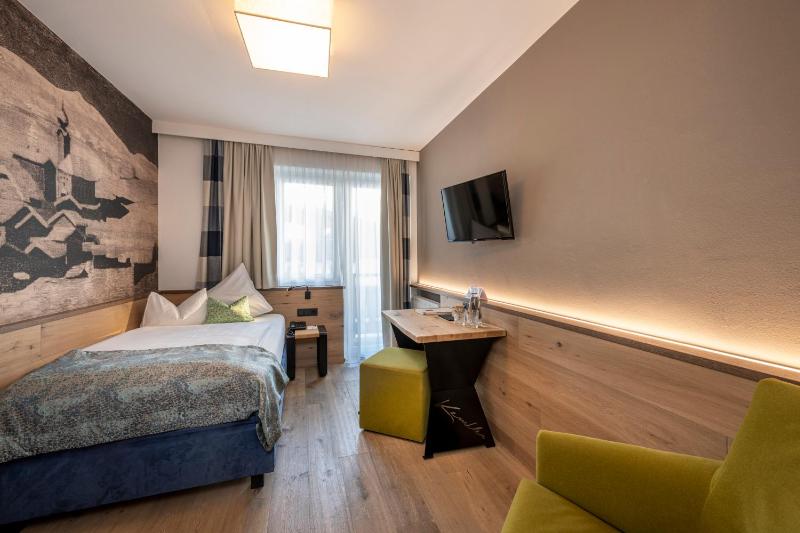 Single Room image 1