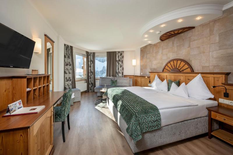 Comfort Double Room Without Balcony image 1