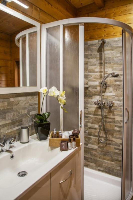 Two-Bedroom Chalet image 4