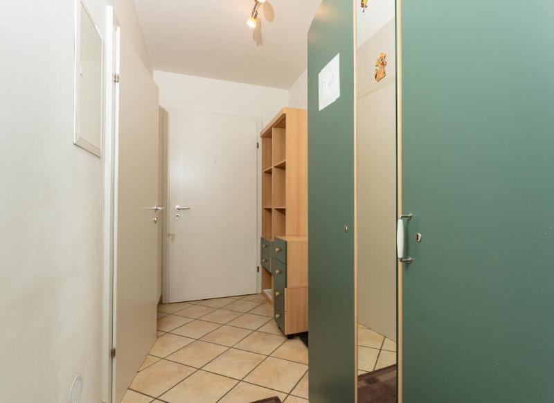 One-Bedroom Apartment image 2
