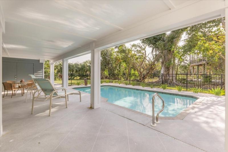 5294 Umbrella Pool Rd home - image 9