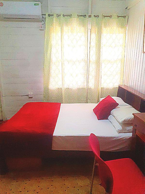 SMITH'S BNB ROOMS - image 11
