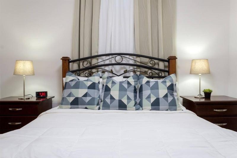 Apartamentos en la Zona Colonial - image 3