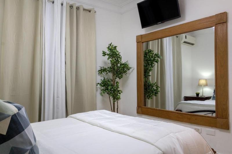 Apartamentos en la Zona Colonial - image 9