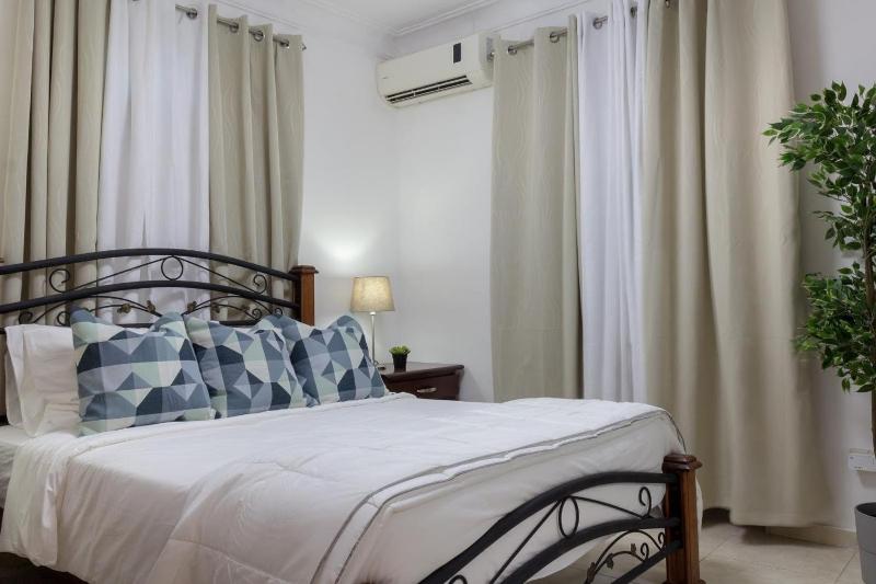 Apartamentos en la Zona Colonial - image 16