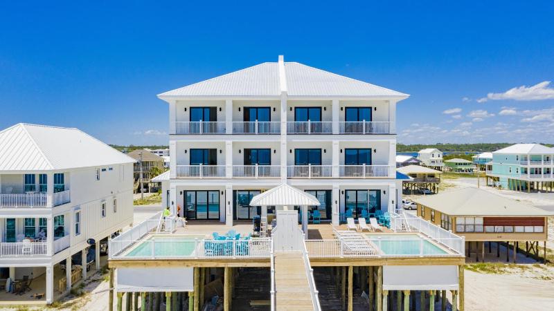 Seaside East And West 2 Properties - 24 Bedrooms - image 39