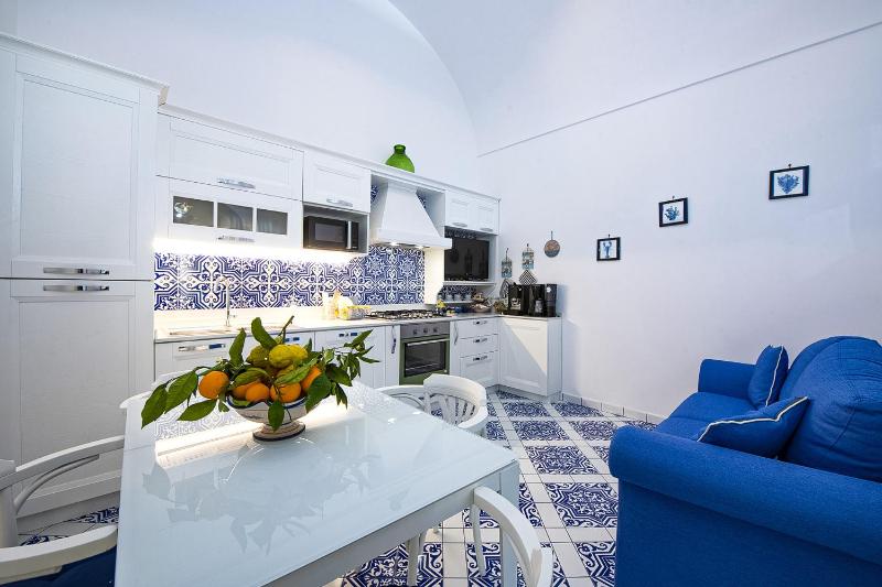 AMORE RENTALS - Maison Don Rafe - image 29
