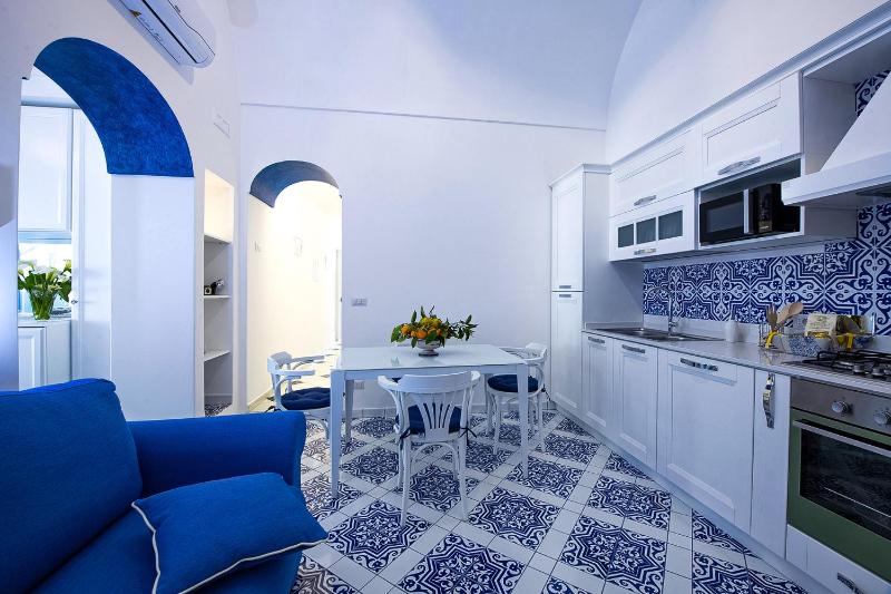 AMORE RENTALS - Maison Don Rafe - image 32