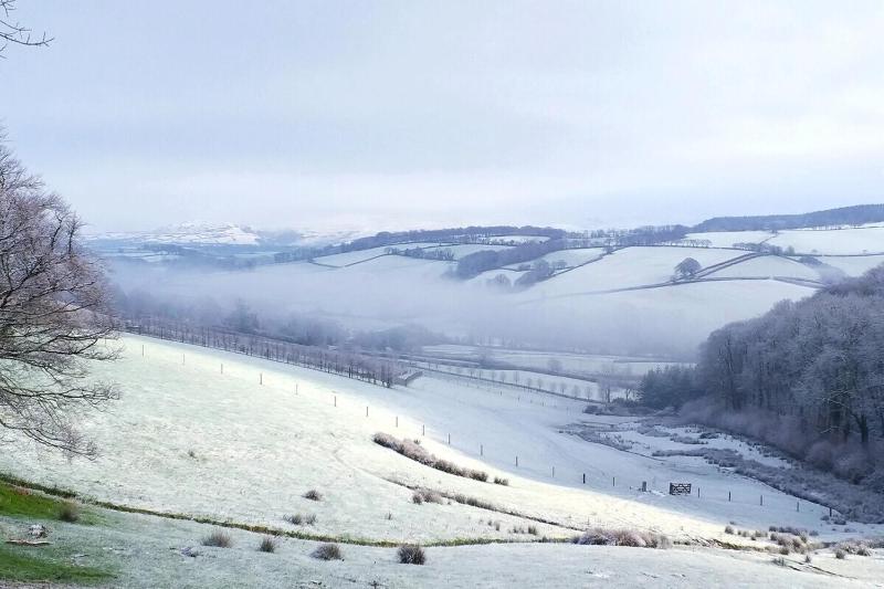 Double Room with Private Bathroom image 4