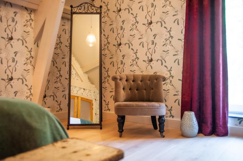 Deluxe Double Room image 2