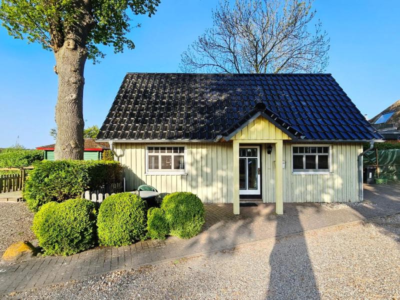 Hafenblick Ferienhaus - image 1
