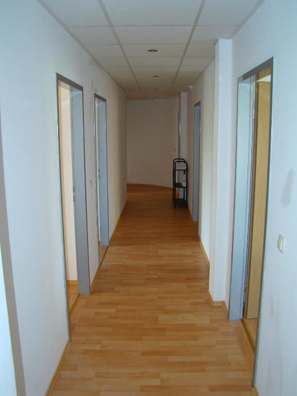 Twin Room image 1