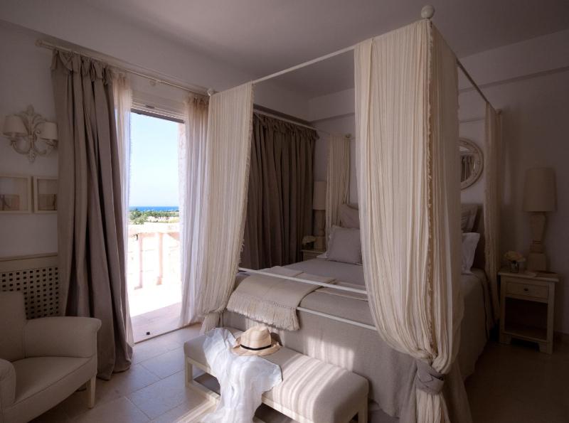 Three-Bedroom Villa - Le Ville image 3
