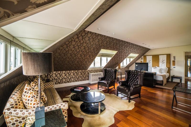 Junior Suite image 3