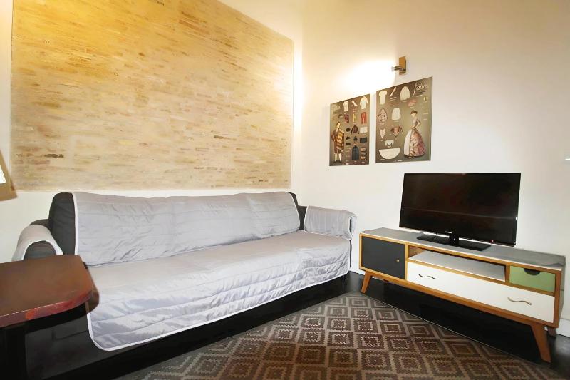 Apartamento reformado cerca de la Plaza Redonda - image 9