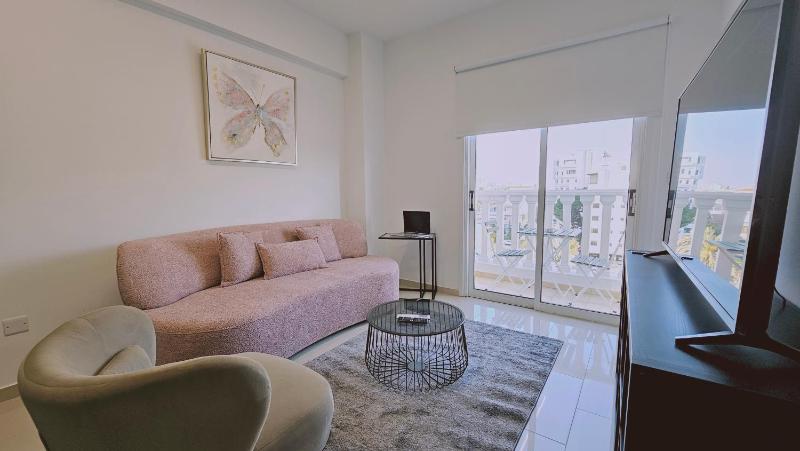 STAY Cosmo City Suites - image 9