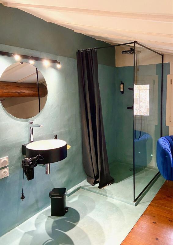 Triple Room with Bathroom image 4