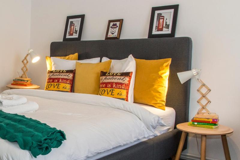 Old Town Premium Apartment by MRG - image 4