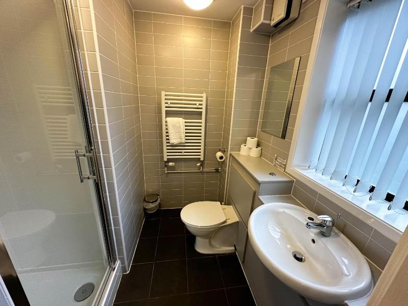 Single Room image 4