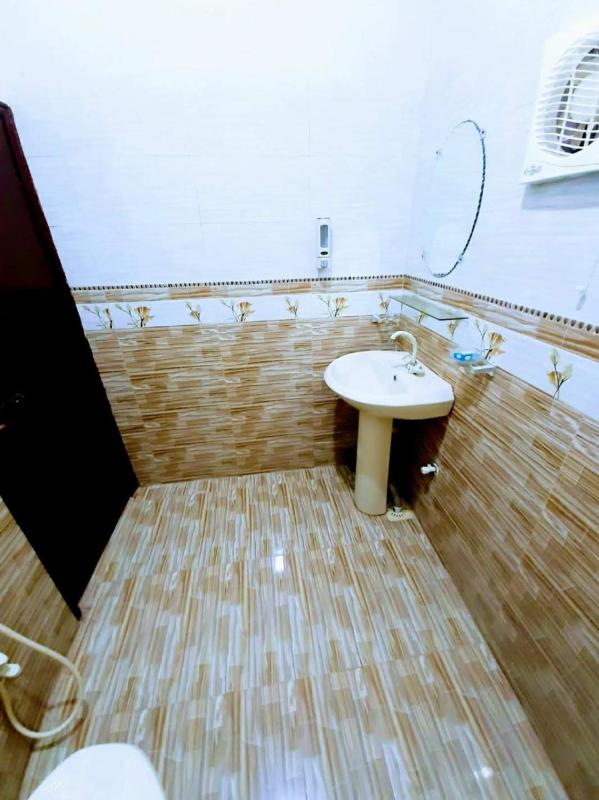 Executive Suite image 3