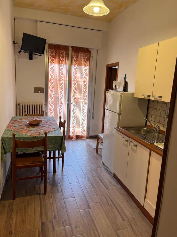 One-Bedroom Apartment image 1