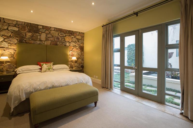 The Parkwood - image 13
