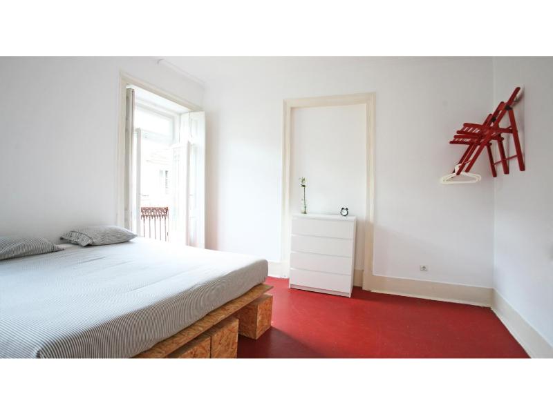 Superior Double with Shared Bathroom image 3