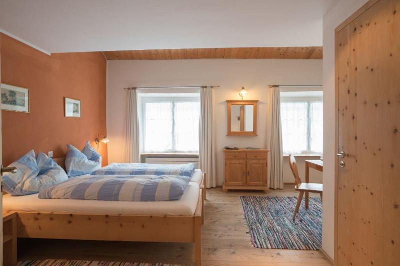 Double Room image 1