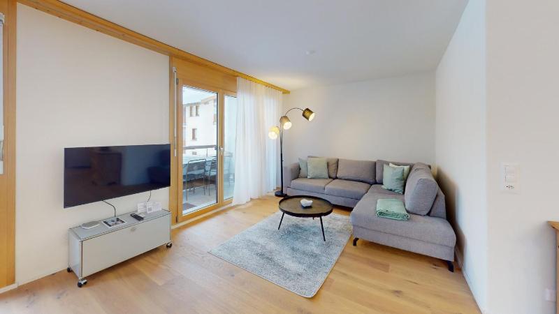 Dalia E12 - image 1