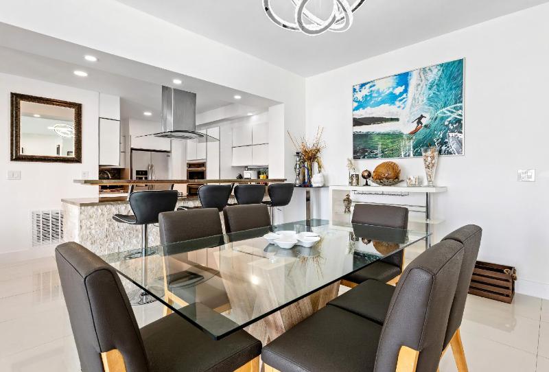 Oceanfront Luxury Penthouse On The Beach 3 Bedroom - image 45