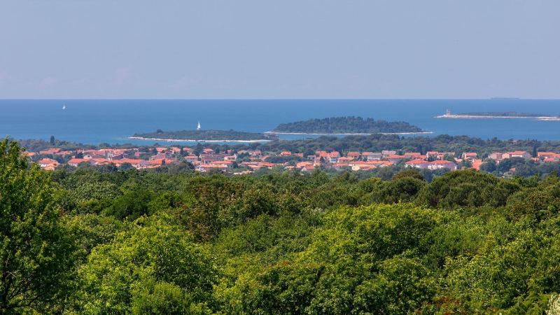 Villa Stefanja kids friendly with sea view near Fažana - image 23