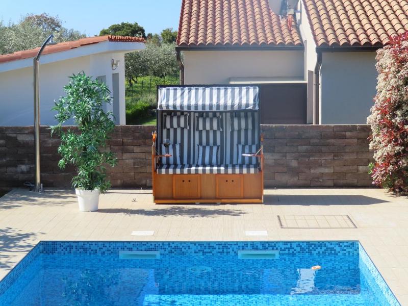 Villa Stefanja kids friendly with sea view near Fažana - image 18