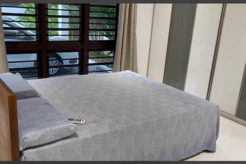 Posh Villa 3 bed 3 bath ac  2 kitchen  Dining living room  family room  in TVM  Kowdiar please contact host refeekhm at yah dot com or refeekhm at gmai el dot com please don't pay without contacting host - image 9