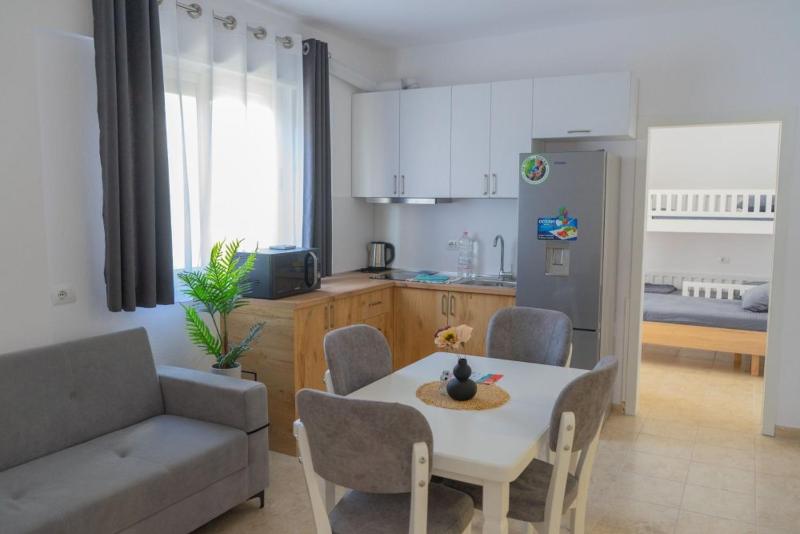 ViVo Beach Apartment Images