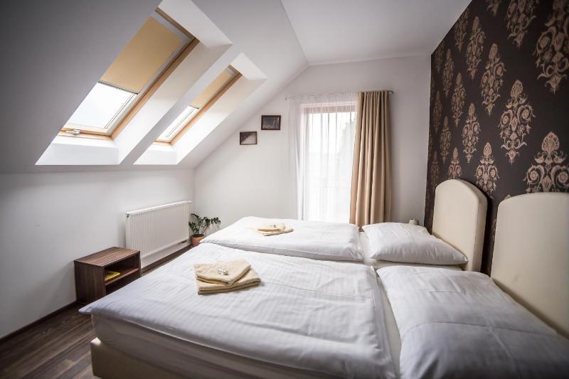 Double or Twin Room image 1