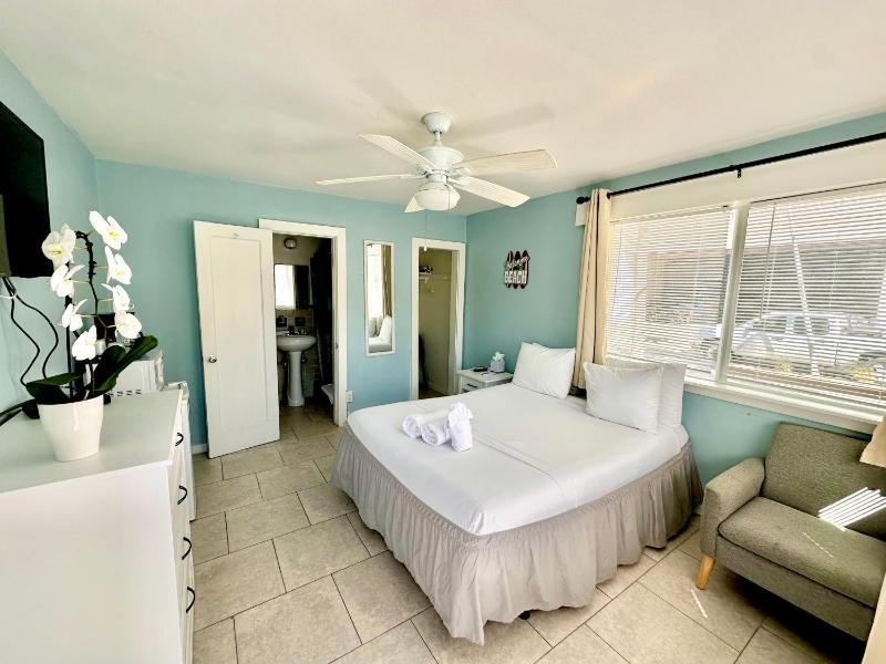 St Maurice Beach Inn - image 14