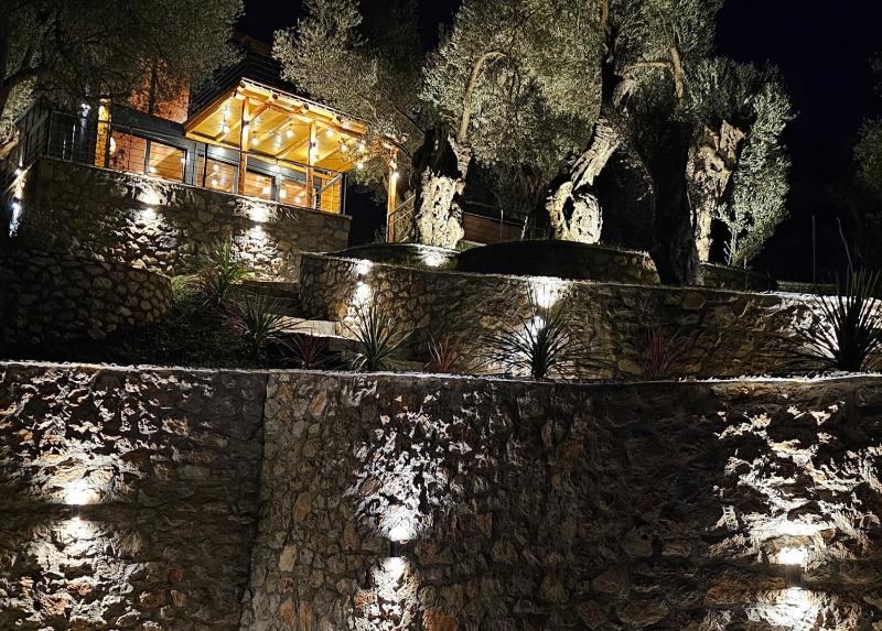 Villa Tramonto D'Oro - image 9