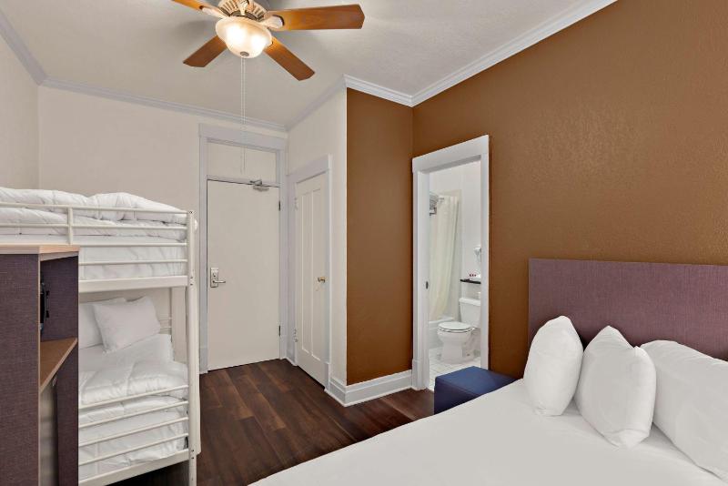 Mithila San Francisco SureStay Collection by Best Western - image 6