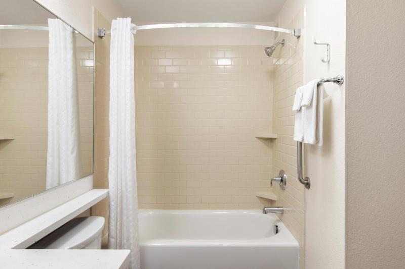 Studio Queen Suite image 4