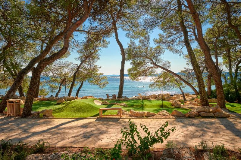 Pine Beach Mobile homes all inclusive - image 38
