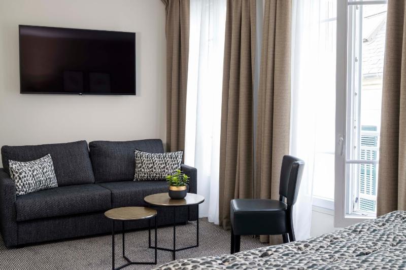 Family Junior Suite image 4