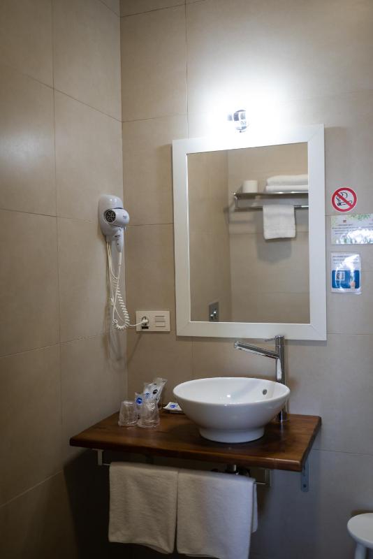 Double or Twin Room with Sea View image 1