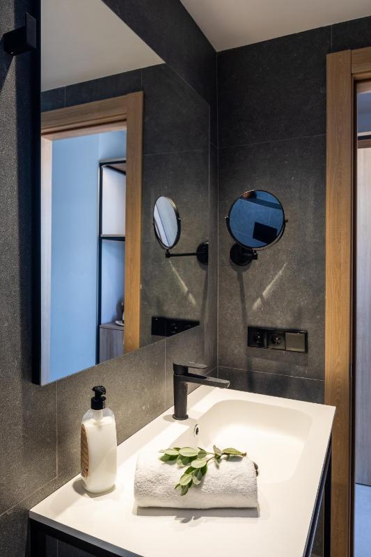 Junior Suite image 3