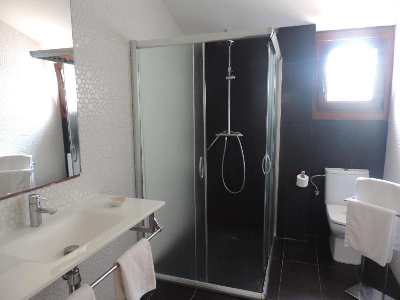 Double Room image 2