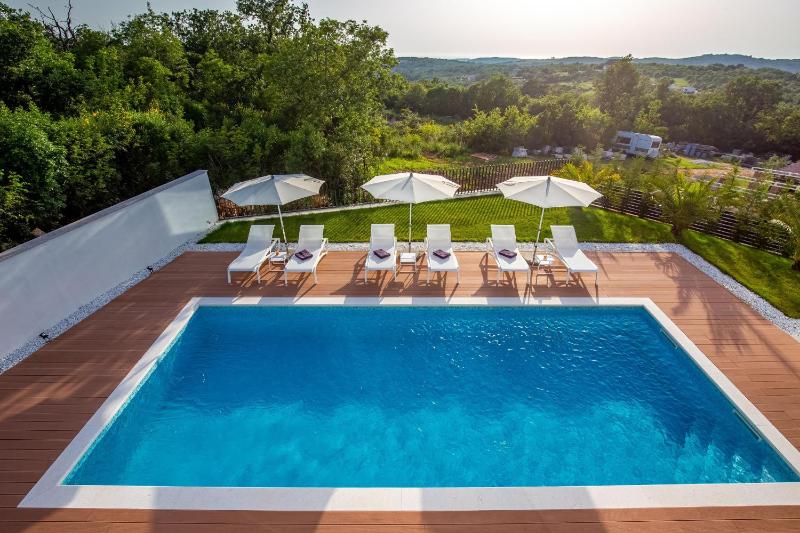 Luxury Villa Eleven near Rovinj for 10 persons only 4 km from the Beach - image 28