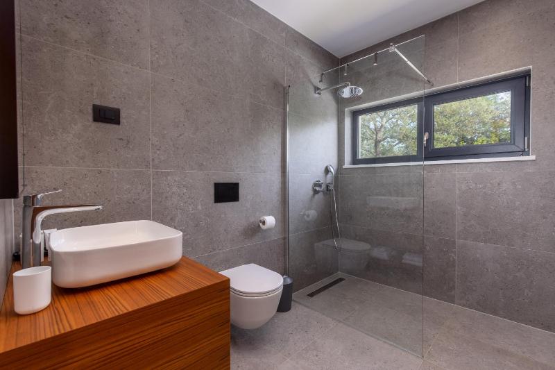 Luxury Villa Eleven near Rovinj for 10 persons only 4 km from the Beach - image 32