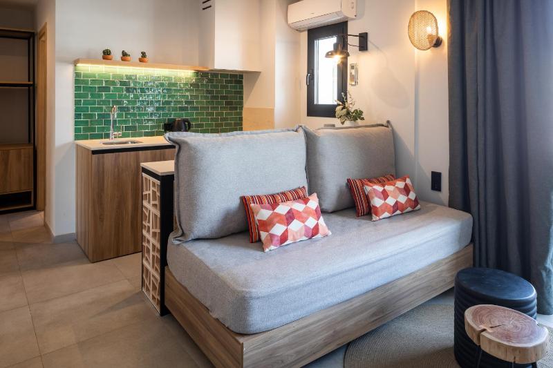 Studio with Balcony (3 Adults)  image 3