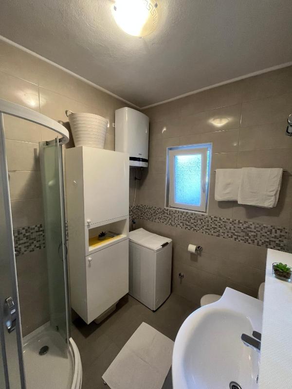 Apartments with parking space Orebic Peljesac - 10440 - image 2