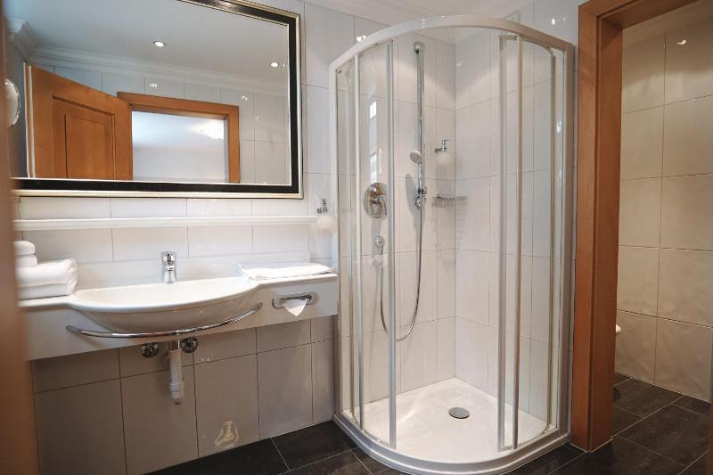 Double Room in Souterrain image 3